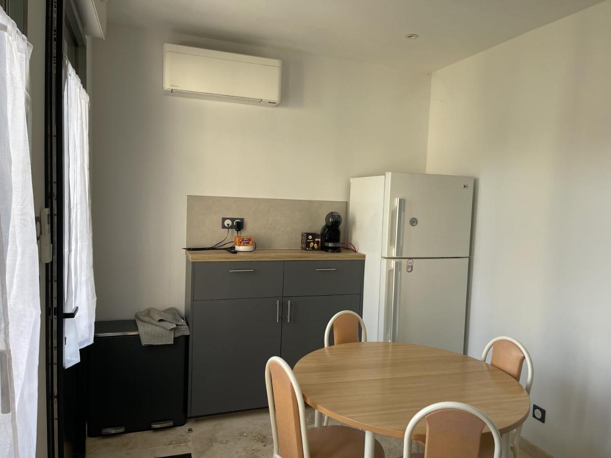 Ferienhaus Petit Avec Terrasse *