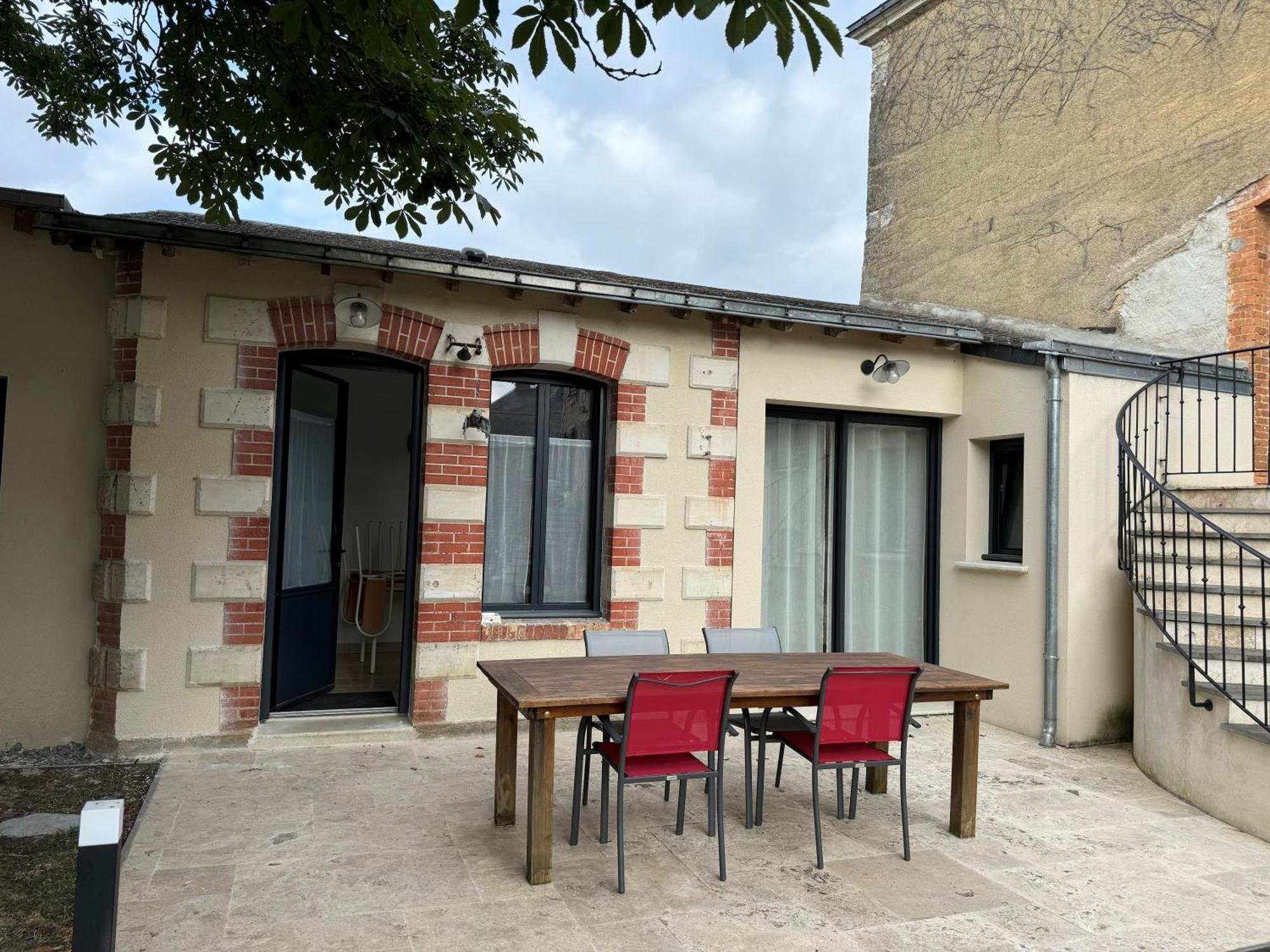Petit Avec Terrasse Ferienhaus *
